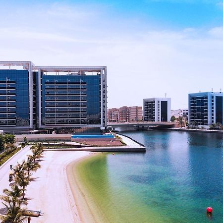 Live In The Middle Of Lagoons And Sea Рас-эль-Хайма Экстерьер фото