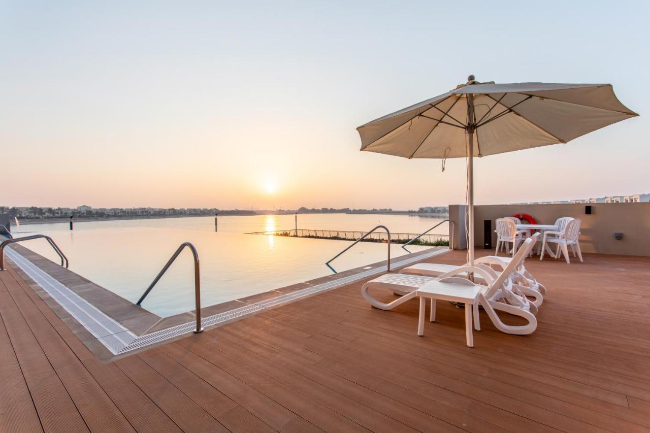 Live In The Middle Of Lagoons And Sea Рас-эль-Хайма Экстерьер фото